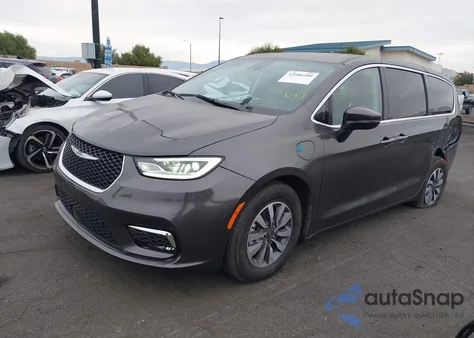 2023 Chrysler Pacifica Hybrid Touring L z USA, uszkodzony, nr VIN 2C4RC1L70PR604029